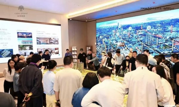 天牛宝 上海楼市“五一”局部现热浪，多个新盘认购率破“100%”
